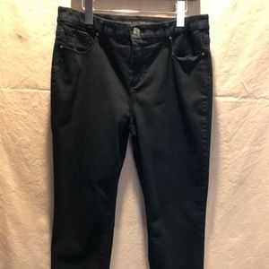Chico's Black So Slimming Girlfriend Ankle jean1.5